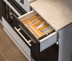 Кухонный гарнитур Элен Белый/Дуб Планк,Дуб Мажор/МетрополитанR5 1,7 м