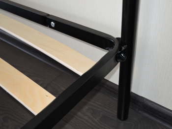 Металлическая кровать Мета 1400 х 2000